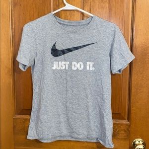 Nike Cotton Tee - EUC